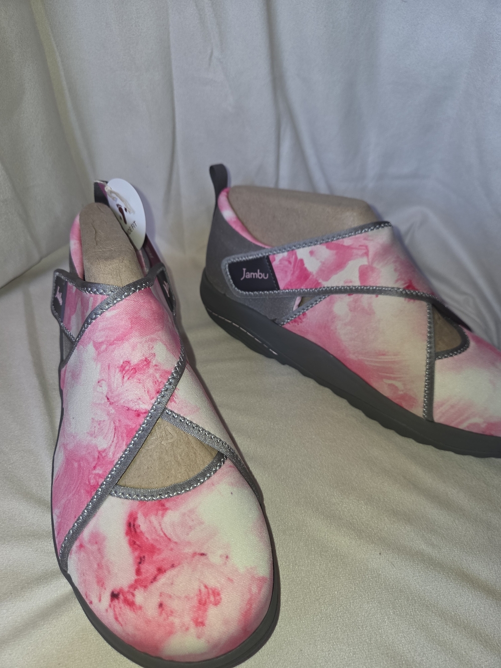 Jambu Women’s Pink Tie-Dye Slip-On Clogs 8.5w Nursing, Yoga, Etc.